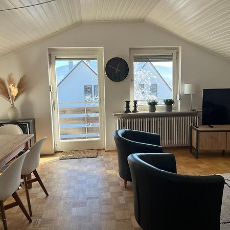 Helle, Ruhige Ferienwohnung Mit Balkon บัดเทิลซ์ ภายนอก รูปภาพ