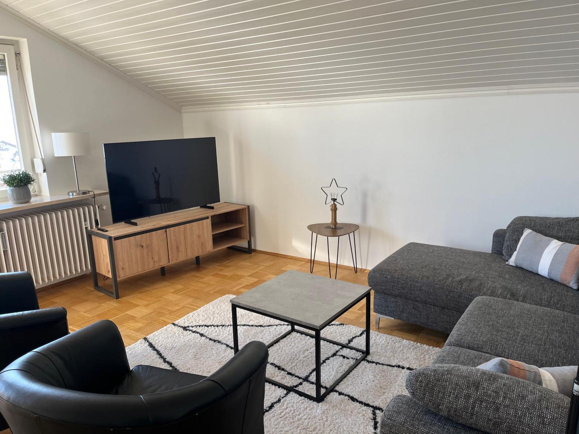 Helle, Ruhige Ferienwohnung Mit Balkon บัดเทิลซ์ ภายนอก รูปภาพ