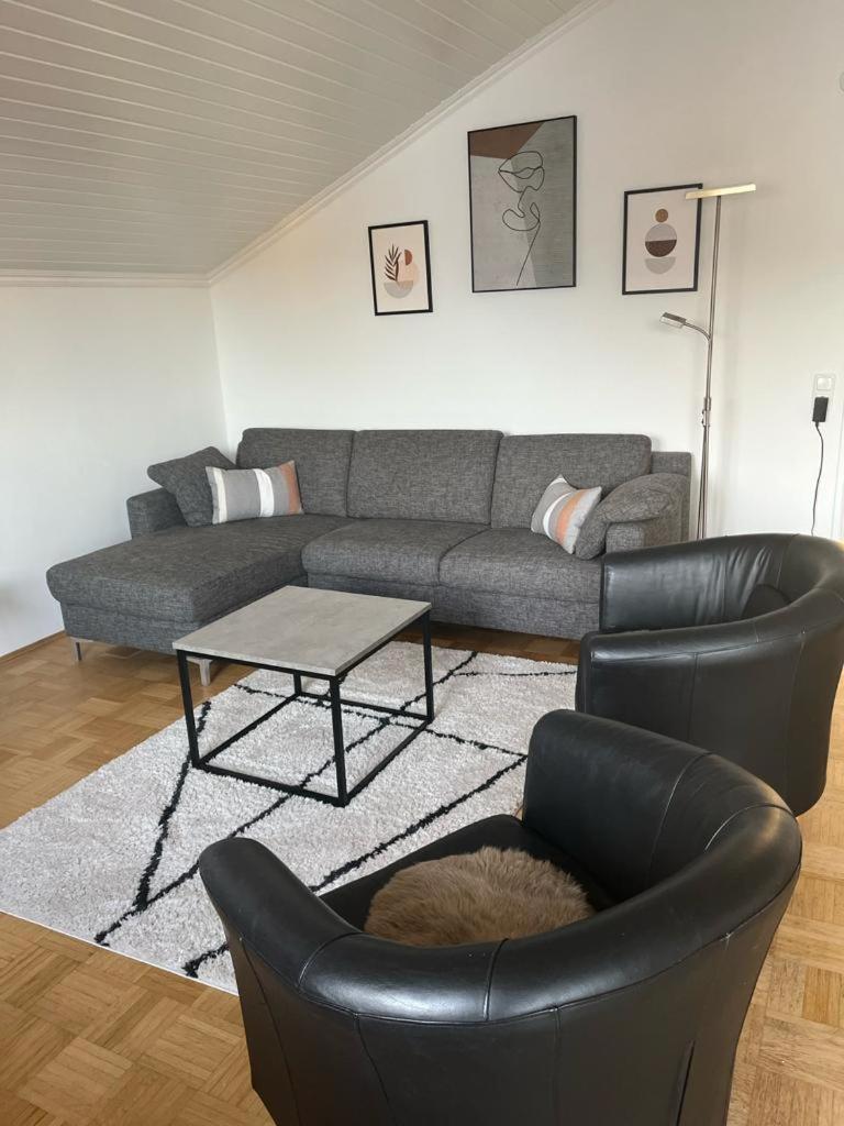 Helle, Ruhige Ferienwohnung Mit Balkon บัดเทิลซ์ ภายนอก รูปภาพ